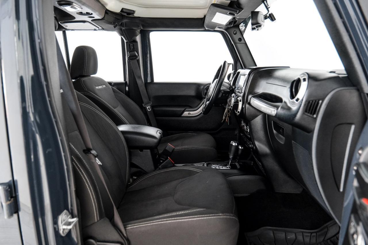 2017 Jeep Wrangler Unlimited Rubicon photo 27