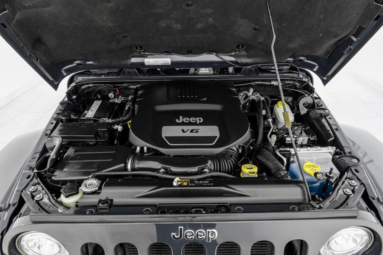 2017 Jeep Wrangler Unlimited Rubicon photo 39