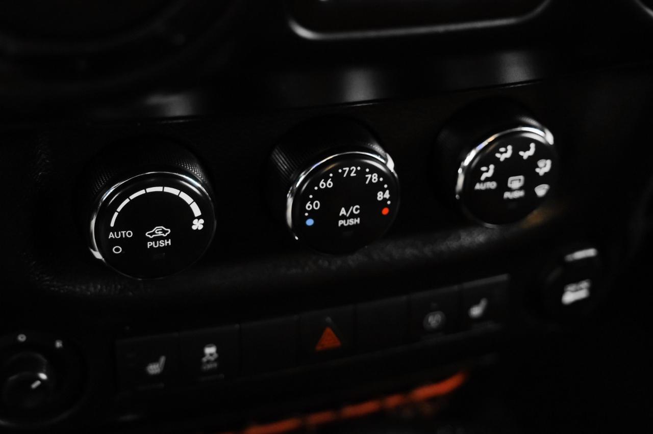 2017 Jeep Wrangler UNLIMITED RUBICON RECON 4WD HARD TOP NAVIGATION LEATHER HEATED SEATS TOW HITCH Carrollton TX