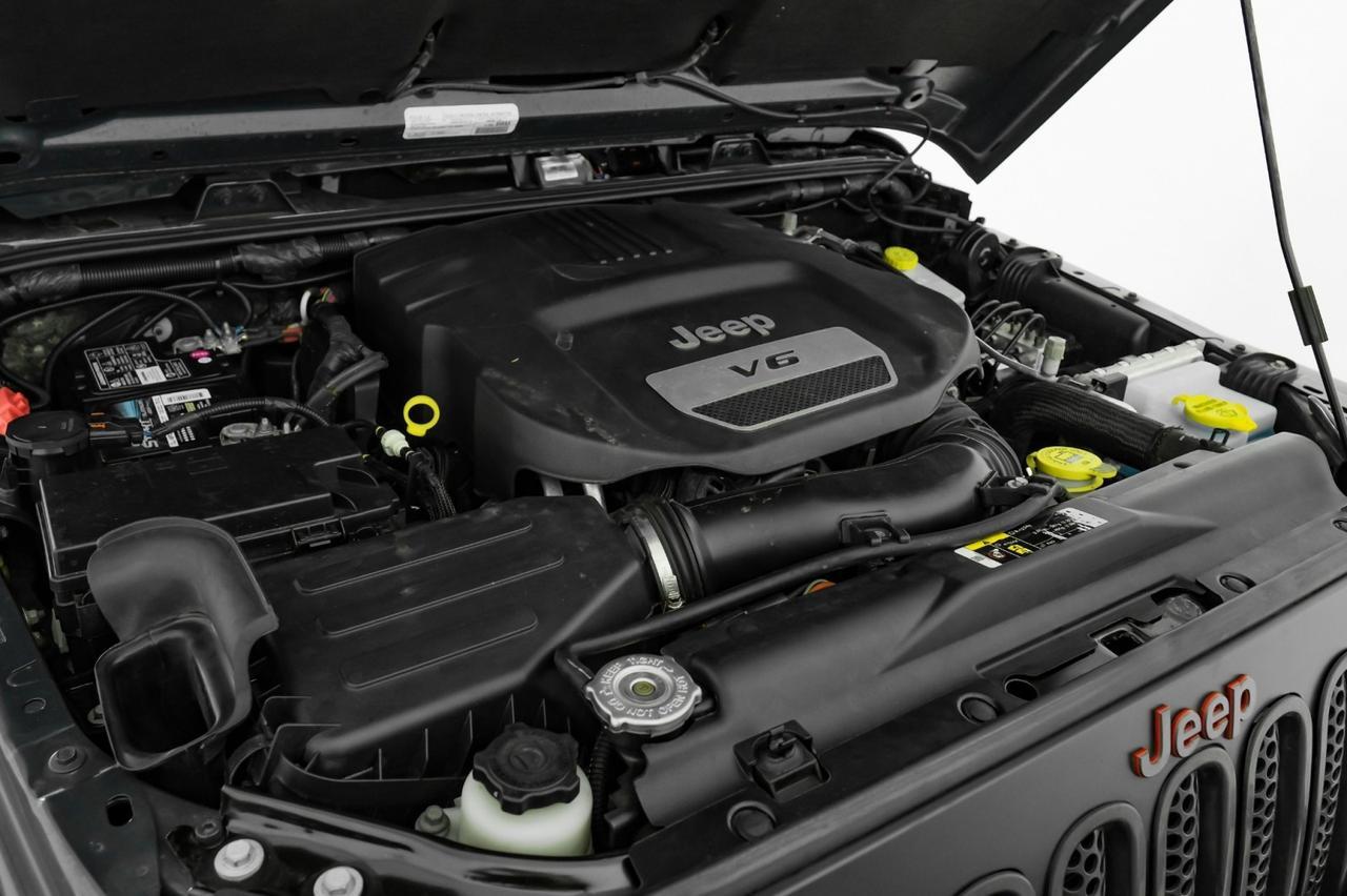 2017 Jeep Wrangler UNLIMITED RUBICON RECON 4WD HARD TOP NAVIGATION LEATHER HEATED SEATS TOW HITCH Carrollton TX