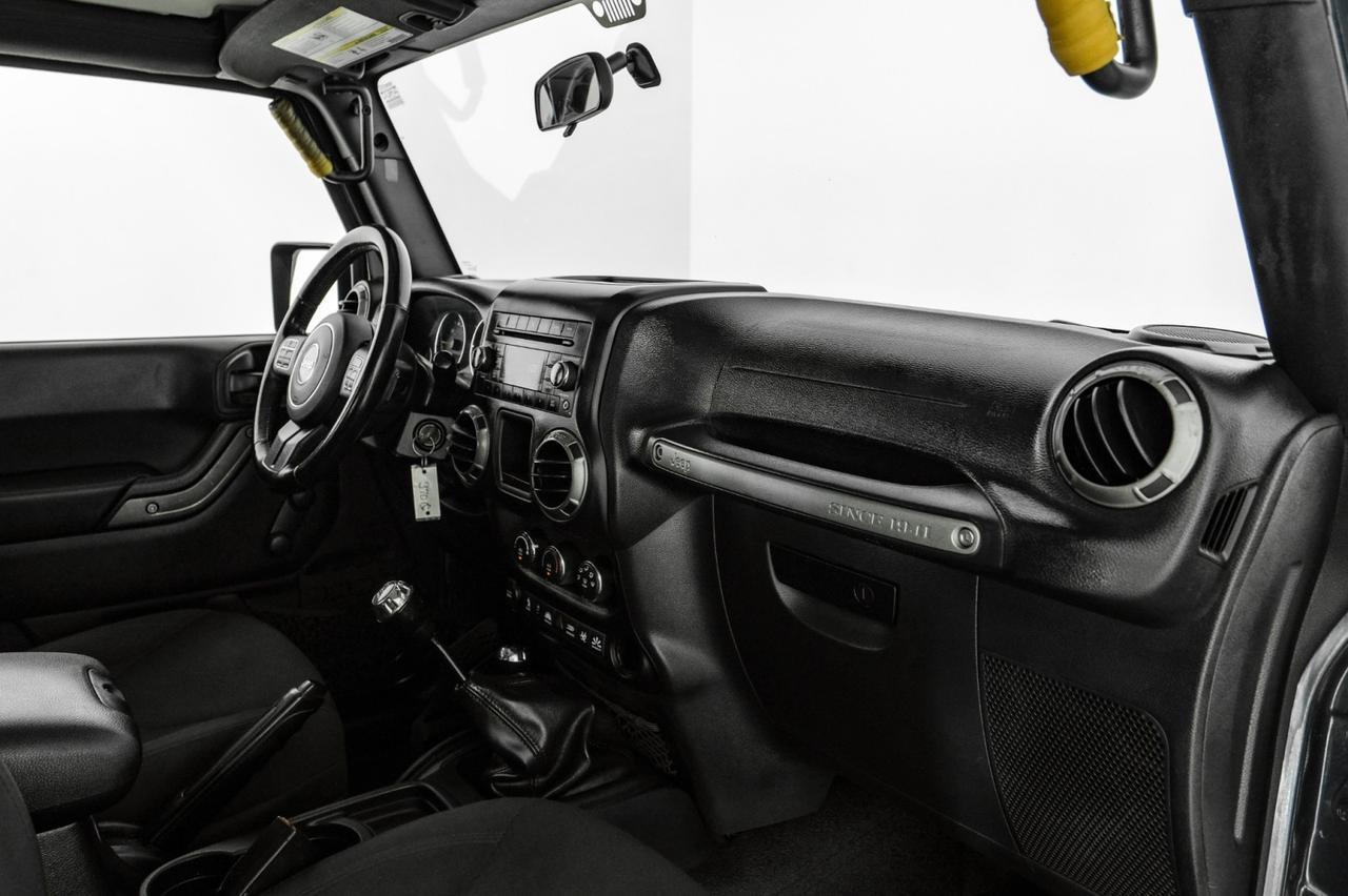 2017 Jeep Wrangler UNLIMITED SPORT 4WD HARD TOP CONVERTIBLE CRUISE CONTROL TOW HITCH Carrollton TX
