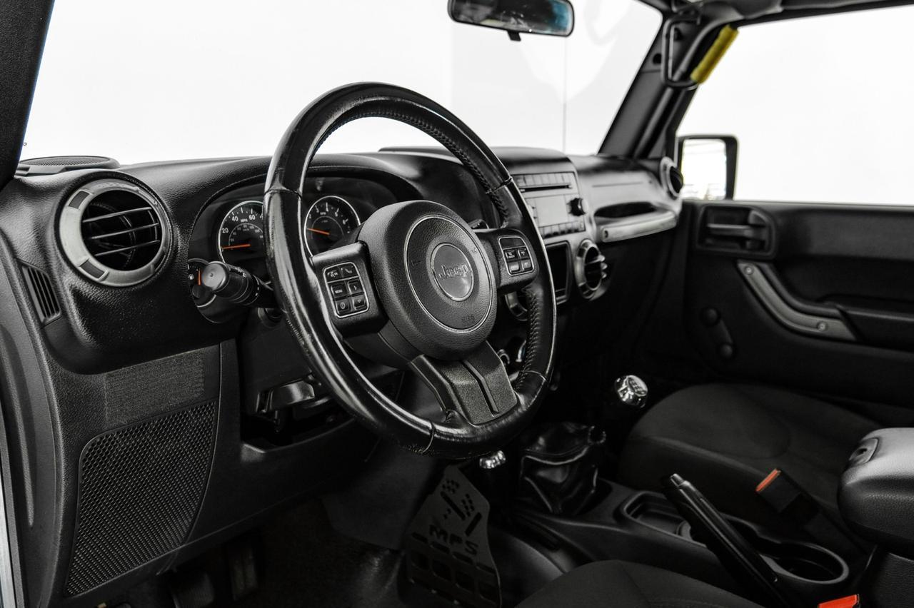2017 Jeep Wrangler UNLIMITED SPORT 4WD HARD TOP CONVERTIBLE CRUISE CONTROL TOW HITCH Carrollton TX
