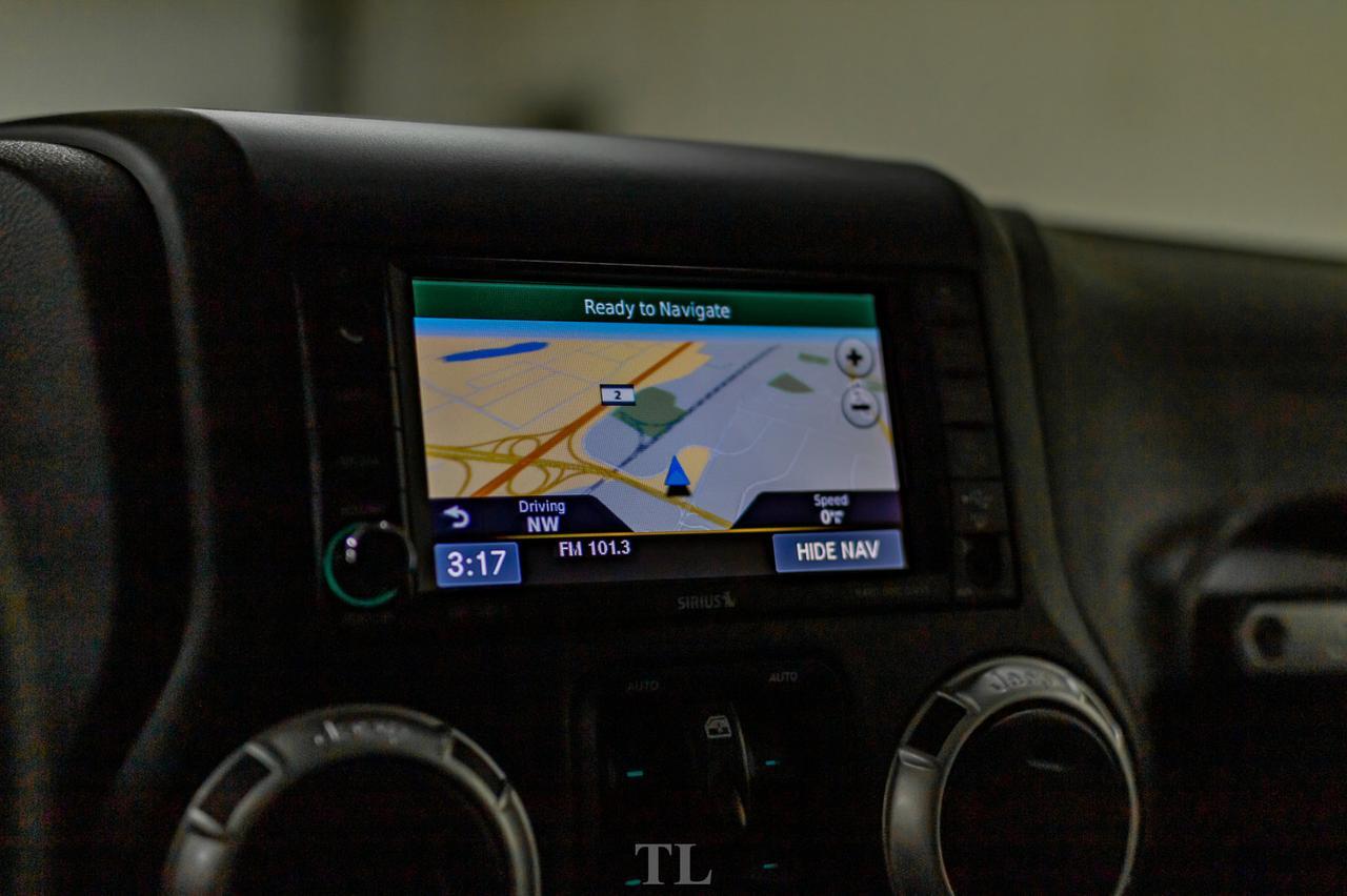 2017 Jeep Wrangler Unlimited 4x4 Rubicon Manual Leather Nav Red Deer AB