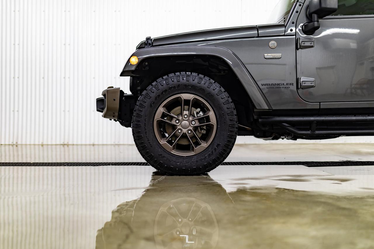 2017 Jeep Wrangler Unlimited 4x4 Sahara 75th Anniversary Leather Nav Red Deer AB