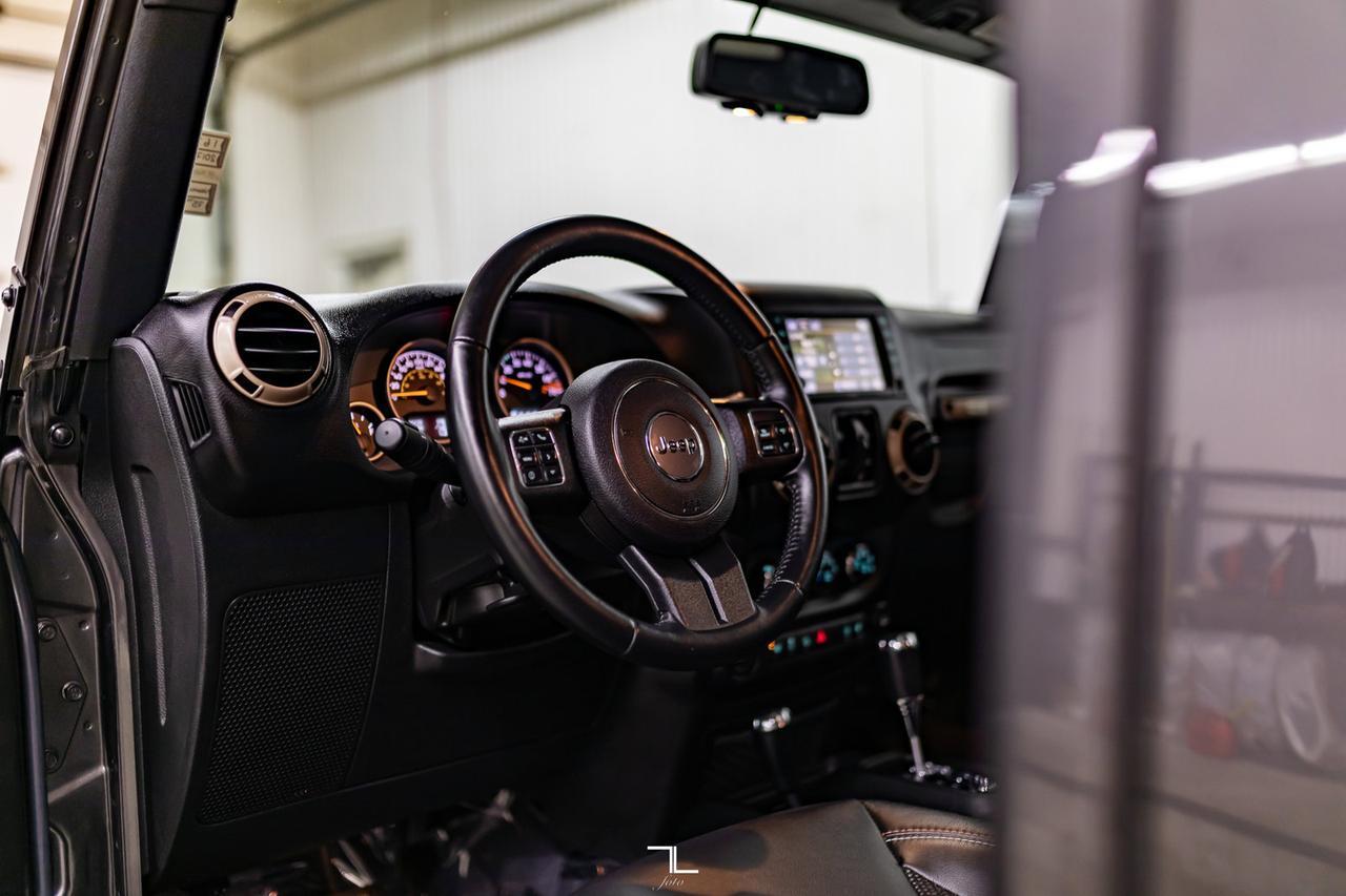 2017 Jeep Wrangler Unlimited 4x4 Sahara 75th Anniversary Leather Nav Red Deer AB