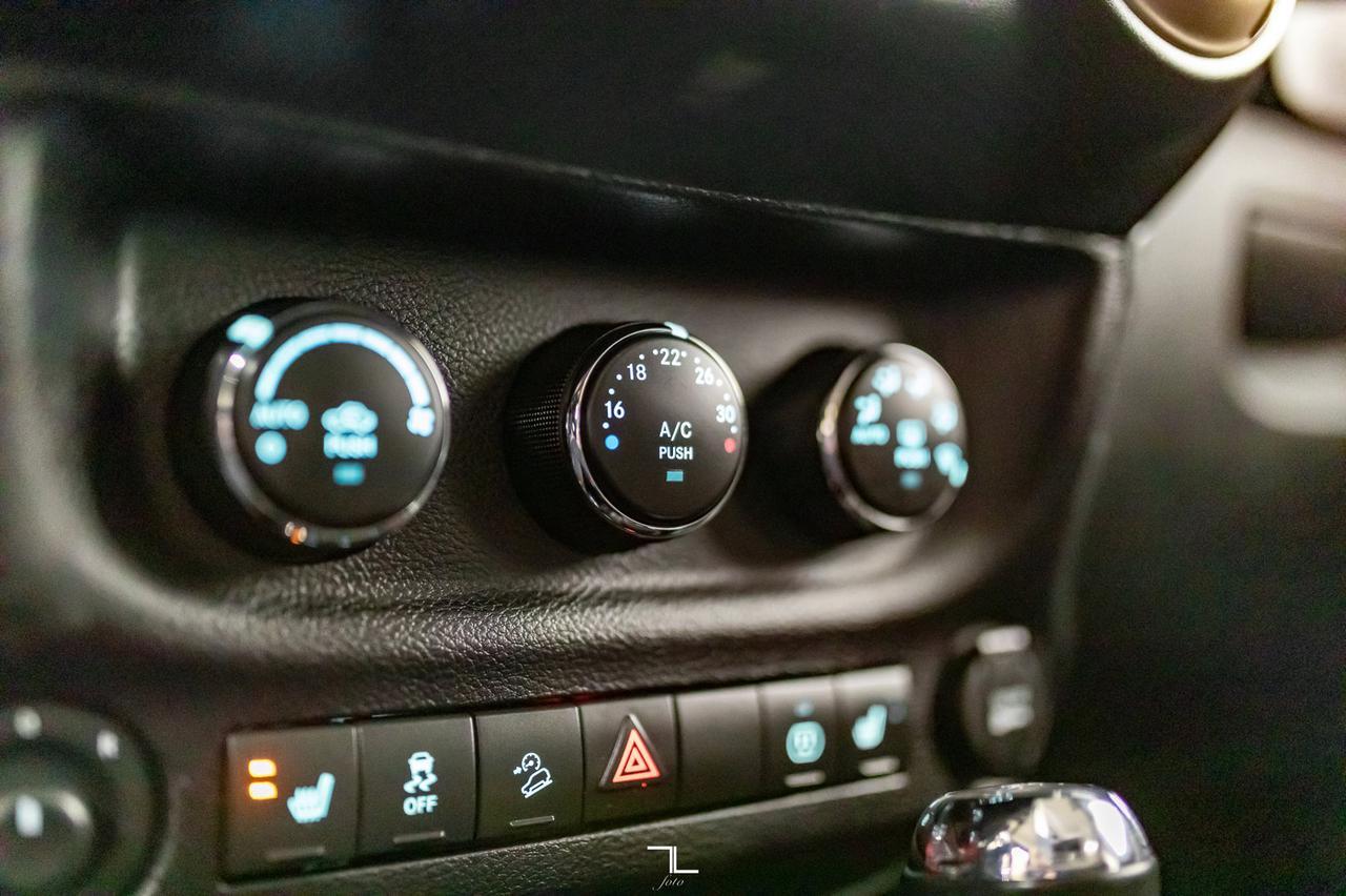 2017 Jeep Wrangler Unlimited 4x4 Sahara 75th Anniversary Leather Nav Red Deer AB