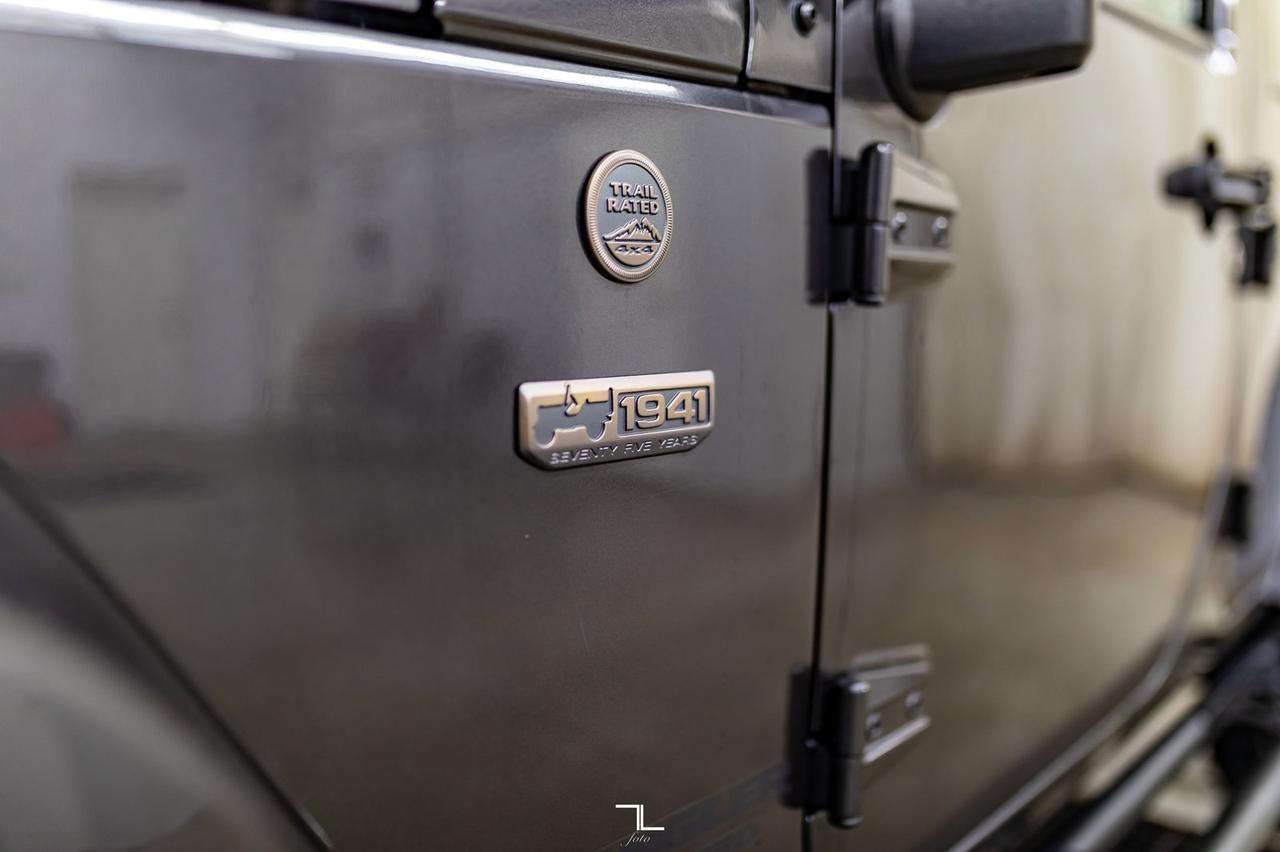 2017 Jeep Wrangler Unlimited 4x4 Sahara 75th Anniversary Leather Nav Red Deer AB