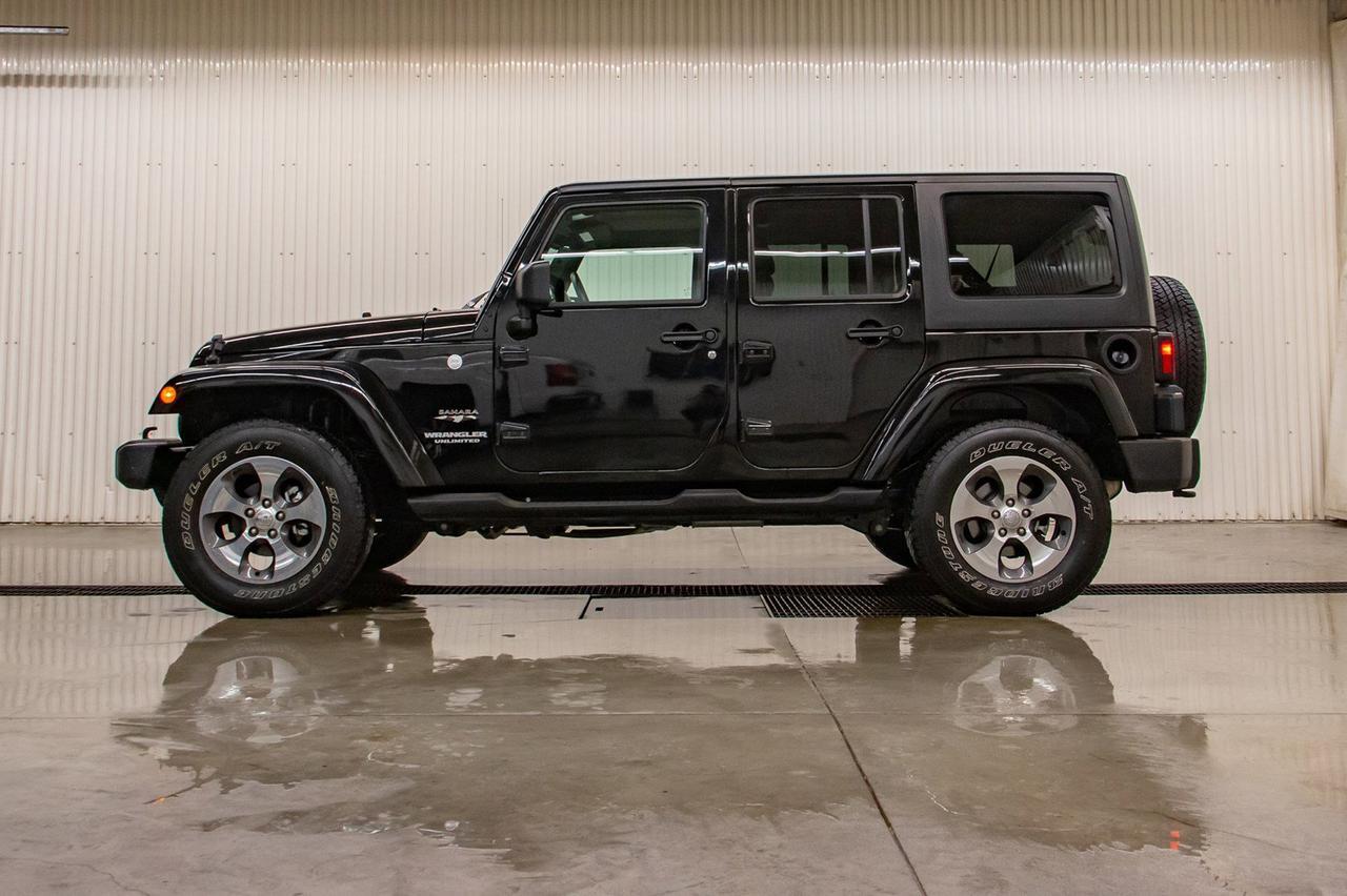 2017 Jeep Wrangler Unlimited 4x4 Sahara Nav Red Deer AB
