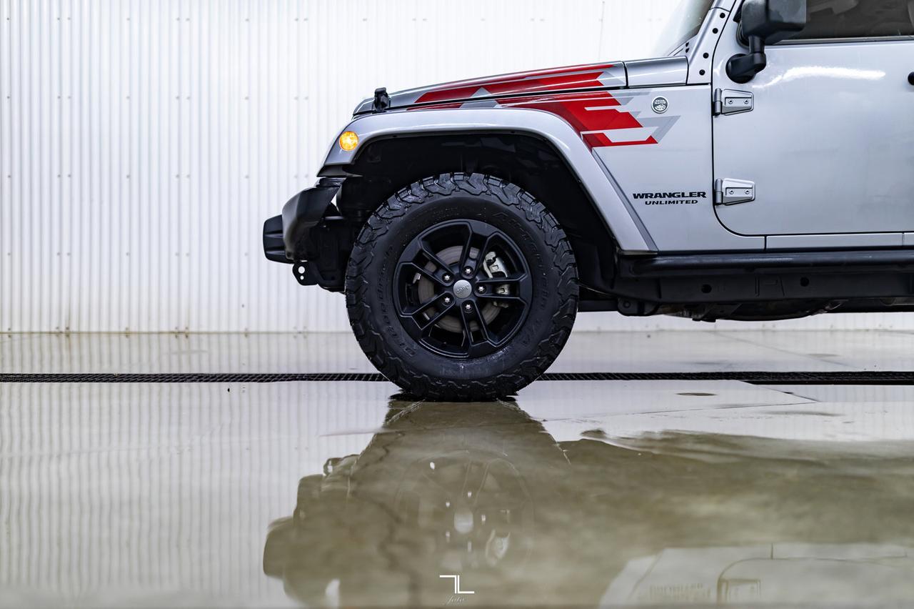 2017 Jeep Wrangler Unlimited 4x4 Sahara Winter Edition Leather Manual Red Deer AB