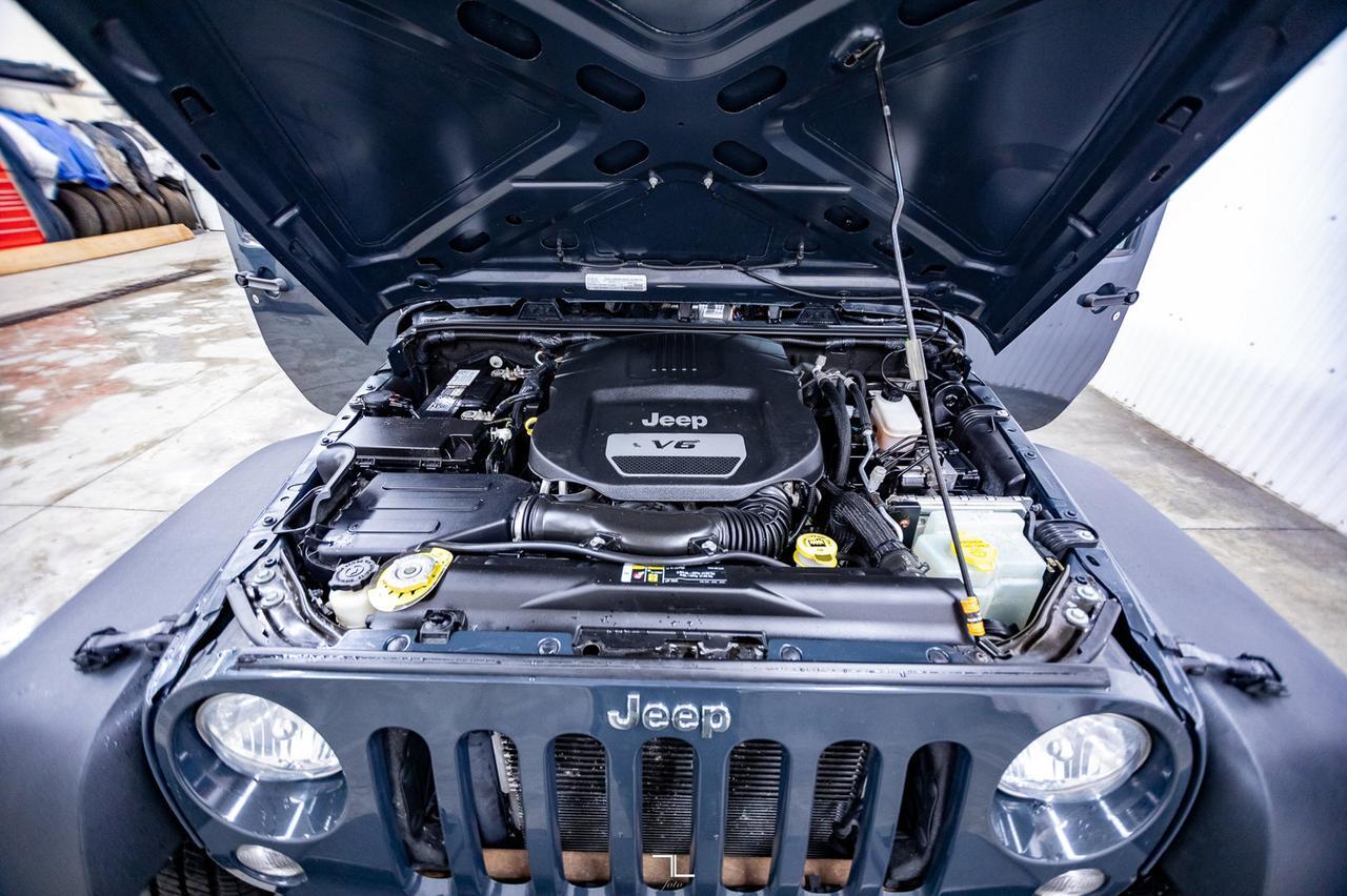 2017 Jeep Wrangler Unlimited 4x4 Sport Red Deer AB