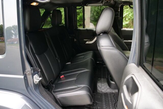 2017 Jeep Wrangler Unlimited Chief Edition 4X4 / MAJOR UPGRADES / Leather Seats! High Point NC