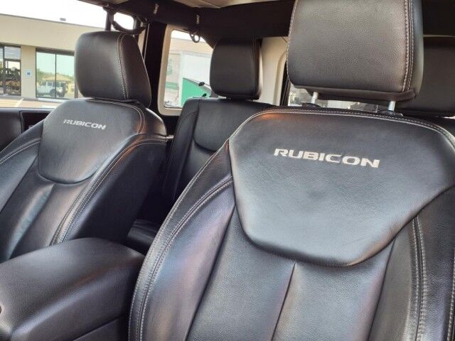 2017 Jeep Wrangler Unlimited Rubicon  TX