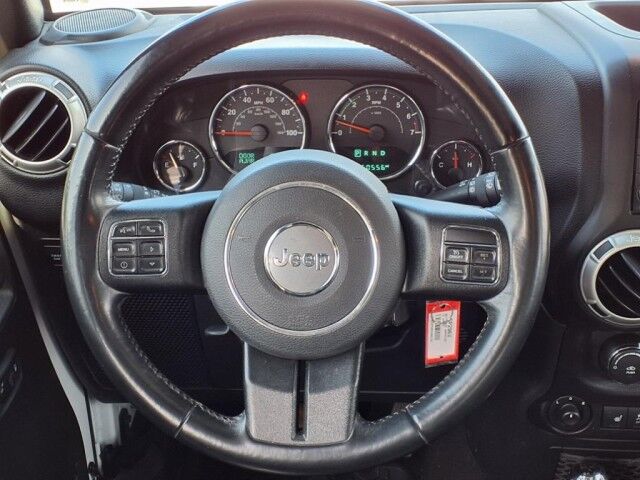 2017 Jeep Wrangler Unlimited Rubicon  TX