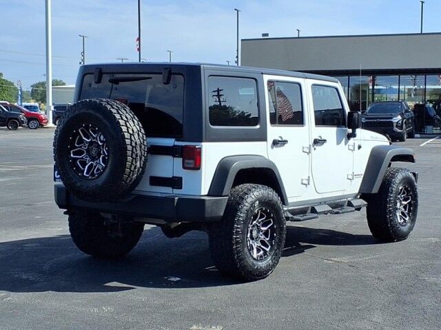2017 Jeep Wrangler Unlimited Rubicon  TX