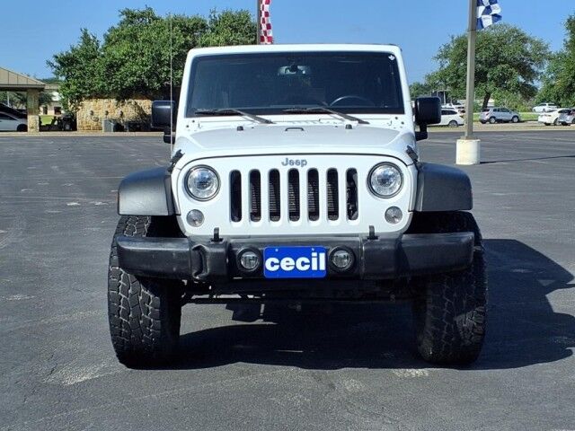 2017 Jeep Wrangler Unlimited Rubicon  TX