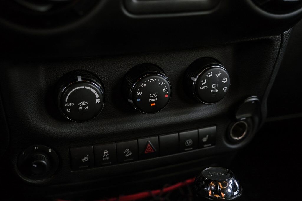 2017 Jeep Wrangler Unlimited Rubicon Recon Bradenton  FL