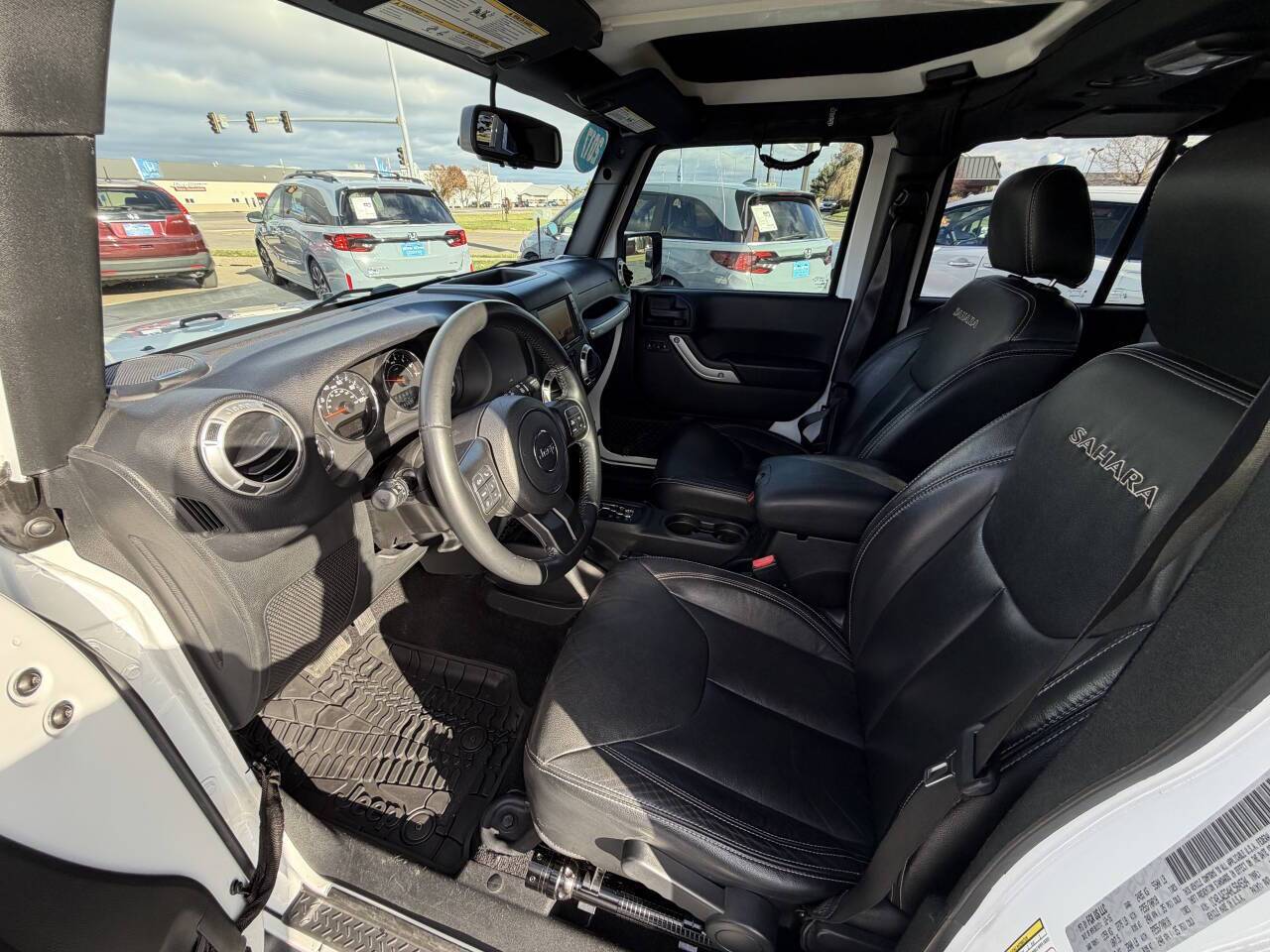 2017 Jeep Wrangler Unlimited Sahara 4x4 4dr SUV Eldridge IA