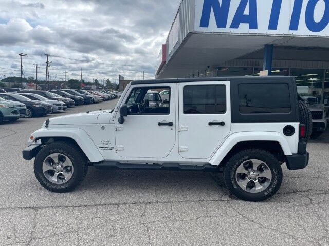 2017 Jeep Wrangler Unlimited Sahara