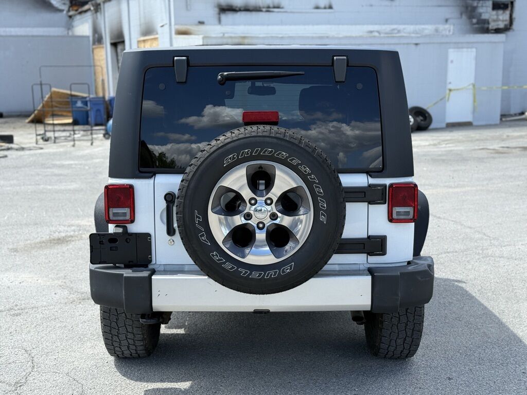 2017 Jeep Wrangler Unlimited Sahara Crestwood KY