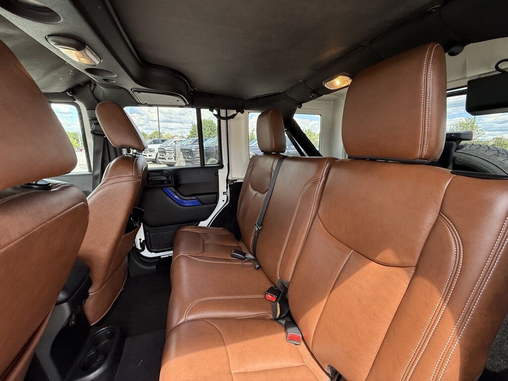 2017 Jeep Wrangler Unlimited Sahara Crestwood KY