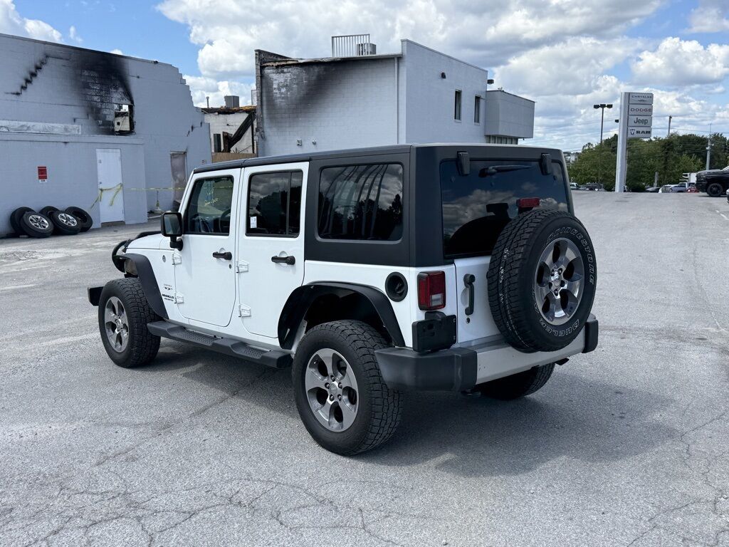 2017 Jeep Wrangler Unlimited Sahara Crestwood KY