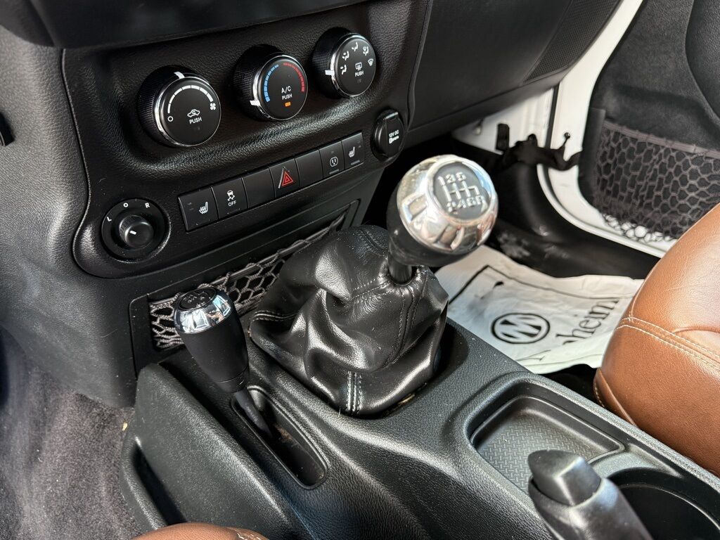 2017 Jeep Wrangler Unlimited Sahara Crestwood KY