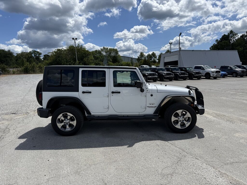 2017 Jeep Wrangler Unlimited Sahara Crestwood KY