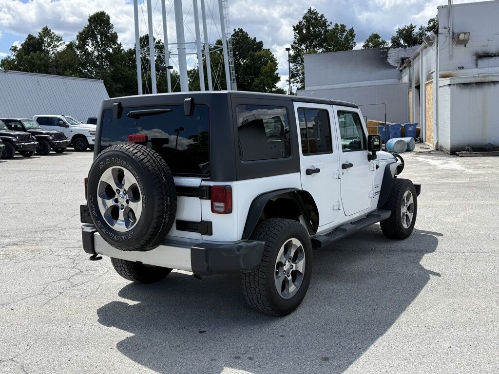 2017 Jeep Wrangler Unlimited Sahara Crestwood KY
