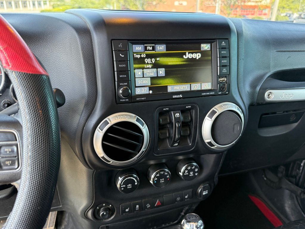 2017 Jeep Wrangler Unlimited Sahara Crestwood KY