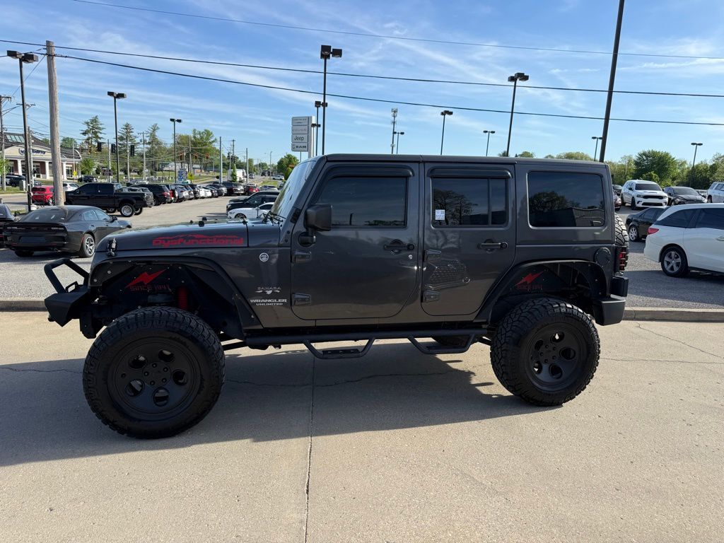 2017 Jeep Wrangler Unlimited Sahara Crestwood KY