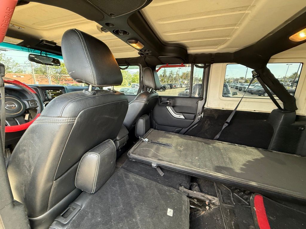 2017 Jeep Wrangler Unlimited Sahara Crestwood KY