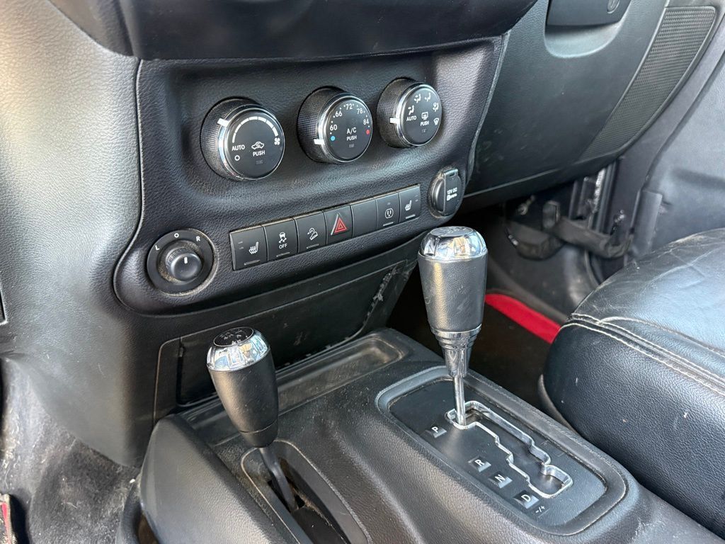 2017 Jeep Wrangler Unlimited Sahara Crestwood KY