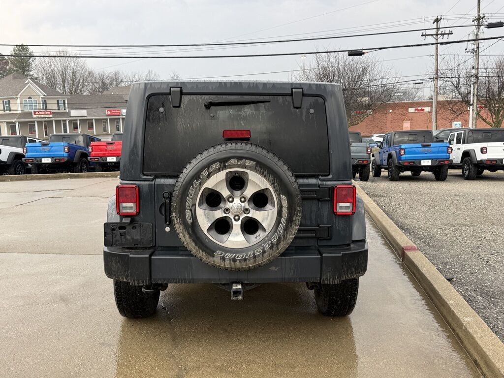 2017 Jeep Wrangler Unlimited Sahara Crestwood KY
