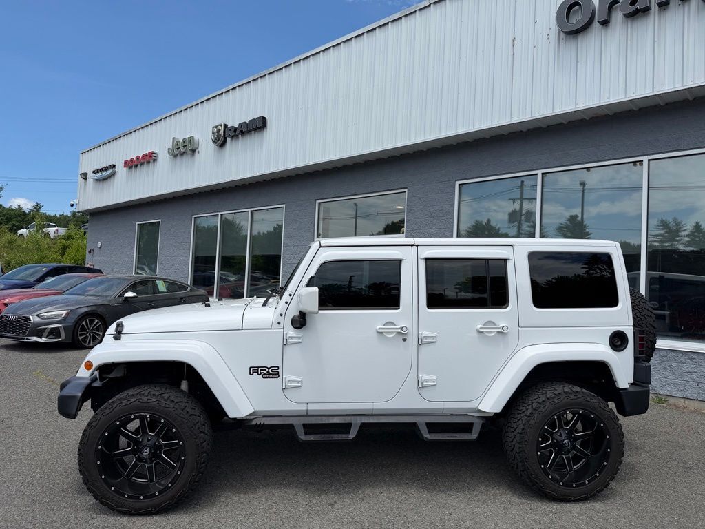 2017 Jeep Wrangler Unlimited Sahara Orange MA