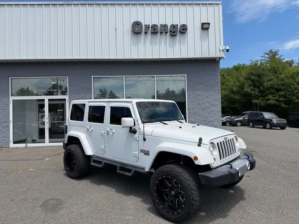 2017 Jeep Wrangler Unlimited Sahara Orange MA