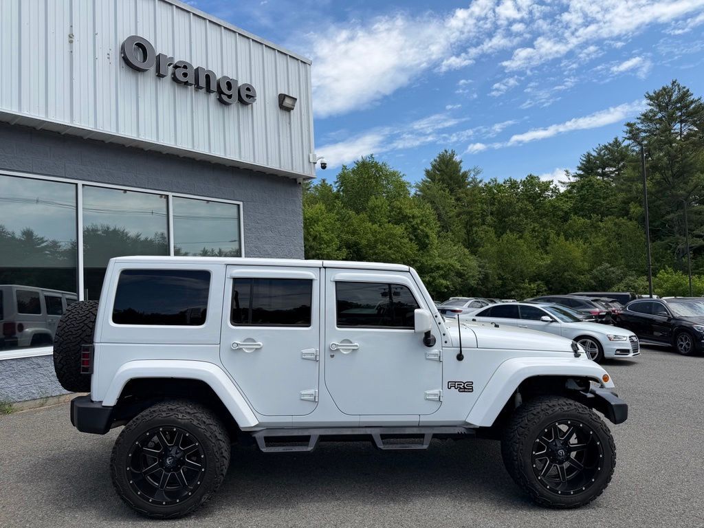 2017 Jeep Wrangler Unlimited Sahara Orange MA