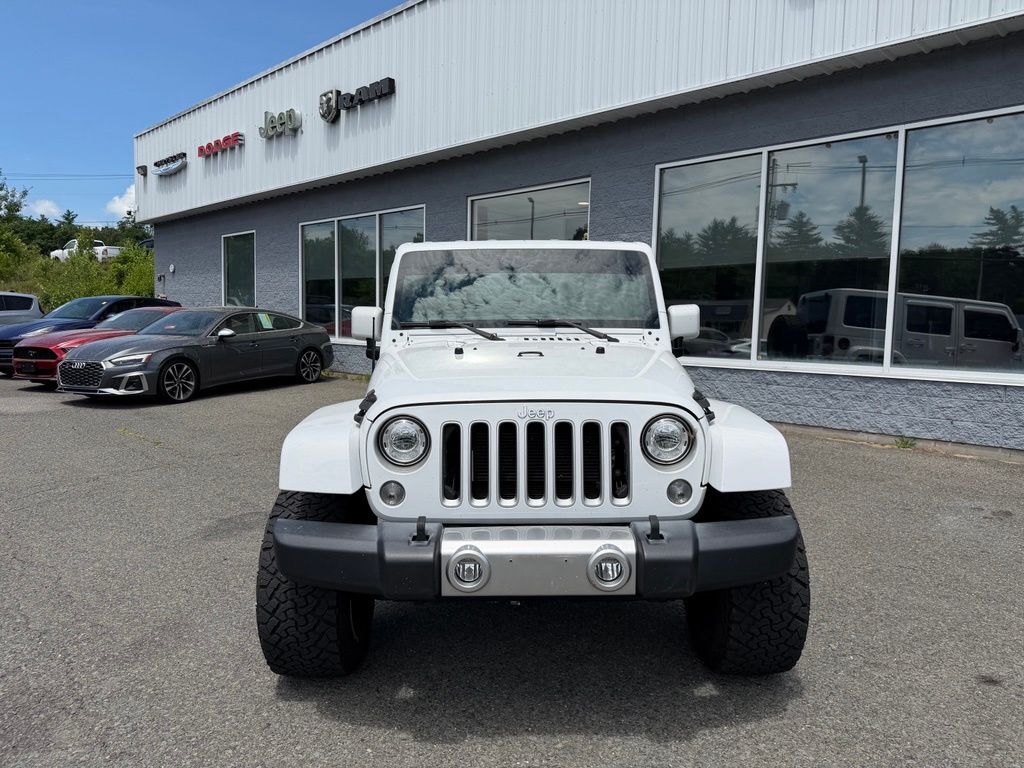 2017 Jeep Wrangler Unlimited Sahara Orange MA