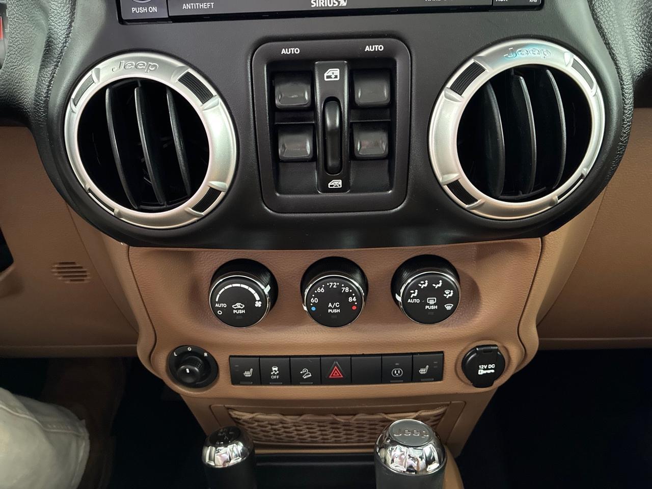 2017 Jeep Wrangler Unlimited Sahara, Leather, Heated Seats, Navigation, Side Airbags Houston TX