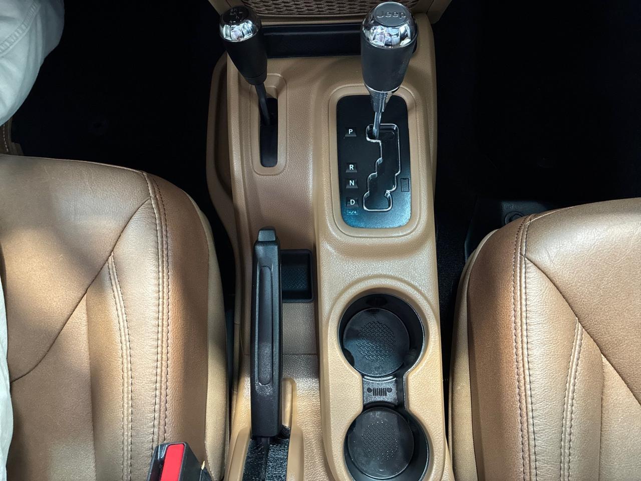 2017 Jeep Wrangler Unlimited Sahara, Leather, Heated Seats, Navigation, Side Airbags Houston TX