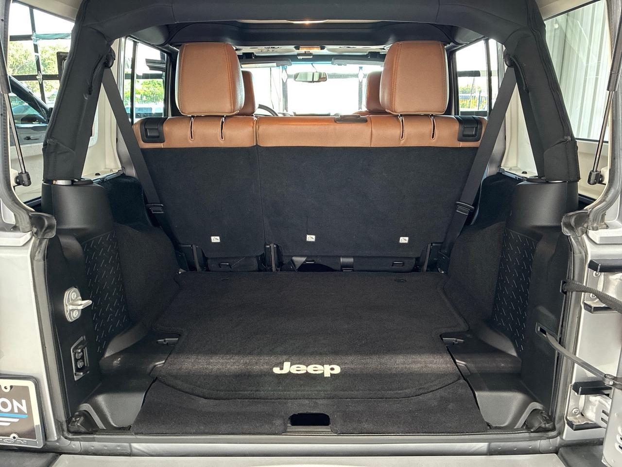 2017 Jeep Wrangler Unlimited Sahara, Leather, Heated Seats, Navigation, Side Airbags Houston TX