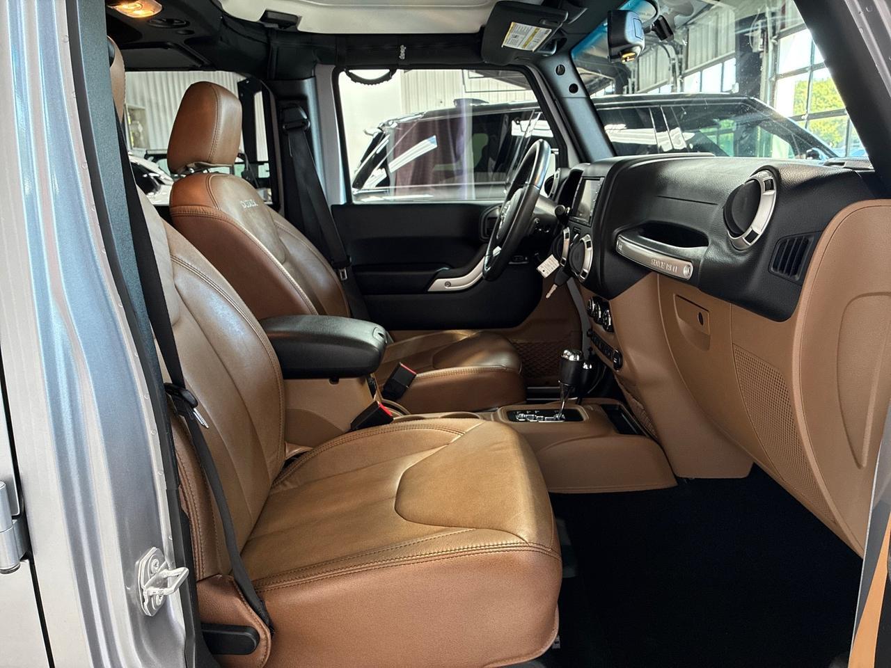 2017 Jeep Wrangler Unlimited Sahara, Leather, Heated Seats, Navigation, Side Airbags Houston TX