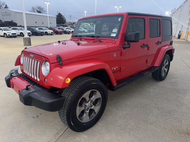 2017 Jeep Wrangler Unlimited Sahara West Burlington IA