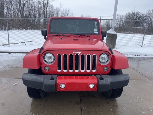 2017 Jeep Wrangler Unlimited Sahara West Burlington IA