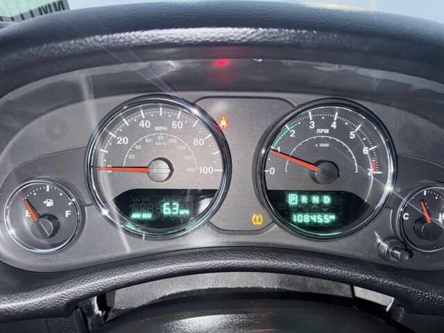 2017 Jeep Wrangler Unlimited Sahara West Burlington IA