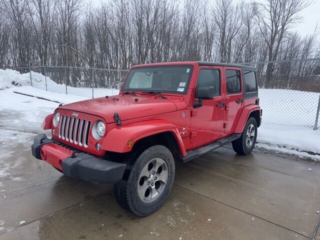 2017 Jeep Wrangler Unlimited Sahara West Burlington IA