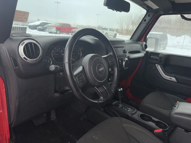 2017 Jeep Wrangler Unlimited Sahara West Burlington IA