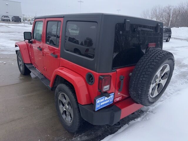 2017 Jeep Wrangler Unlimited Sahara West Burlington IA