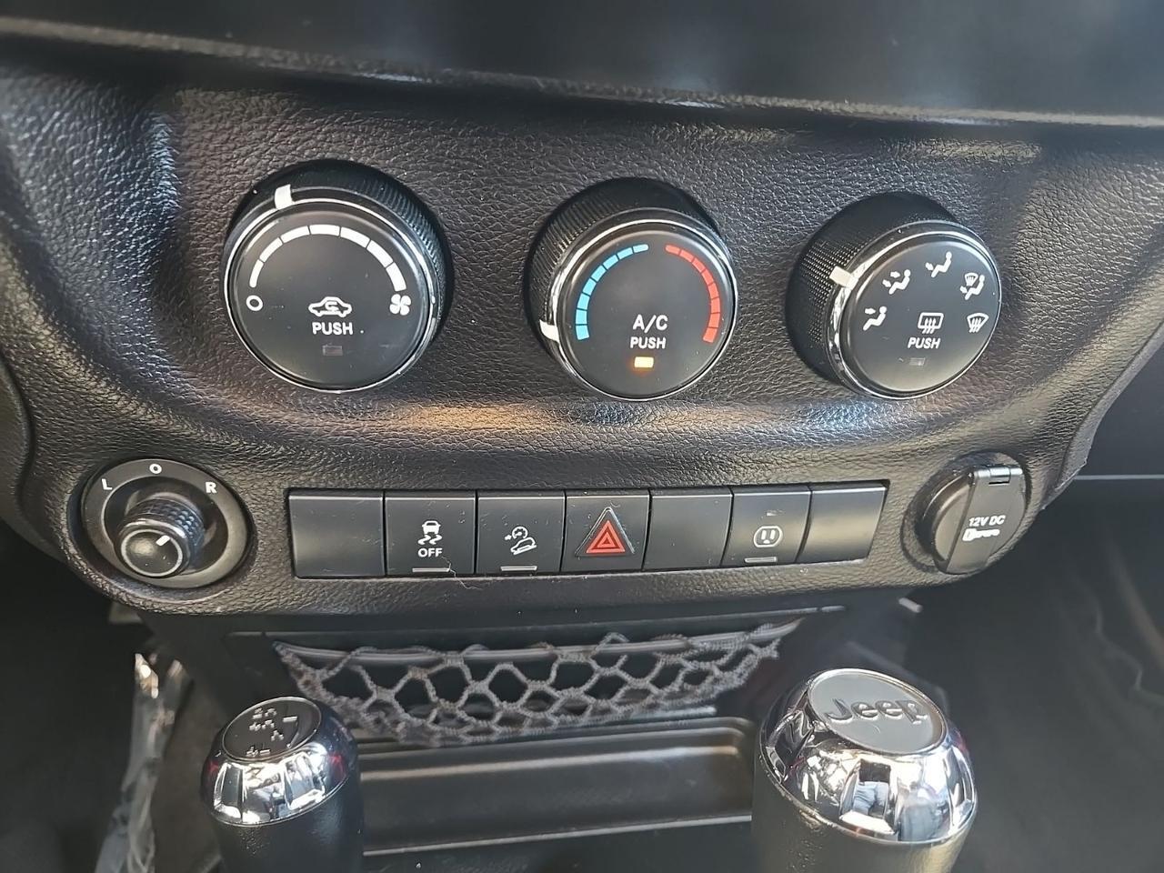 2017 Jeep Wrangler Unlimited Sahara West Burlington IA