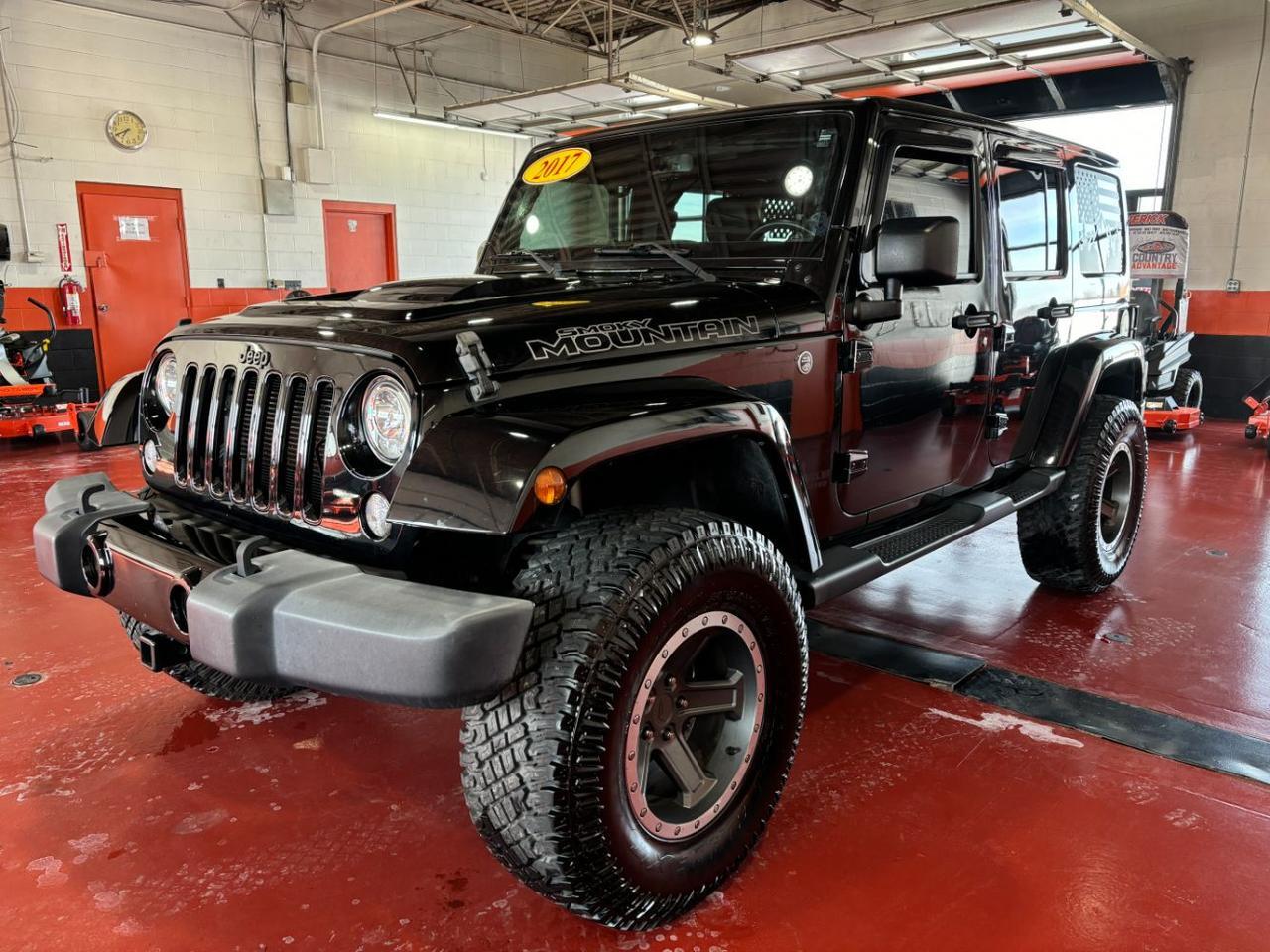 2017 Jeep Wrangler Unlimited Smoky Mountain 4x4 Franklin OH