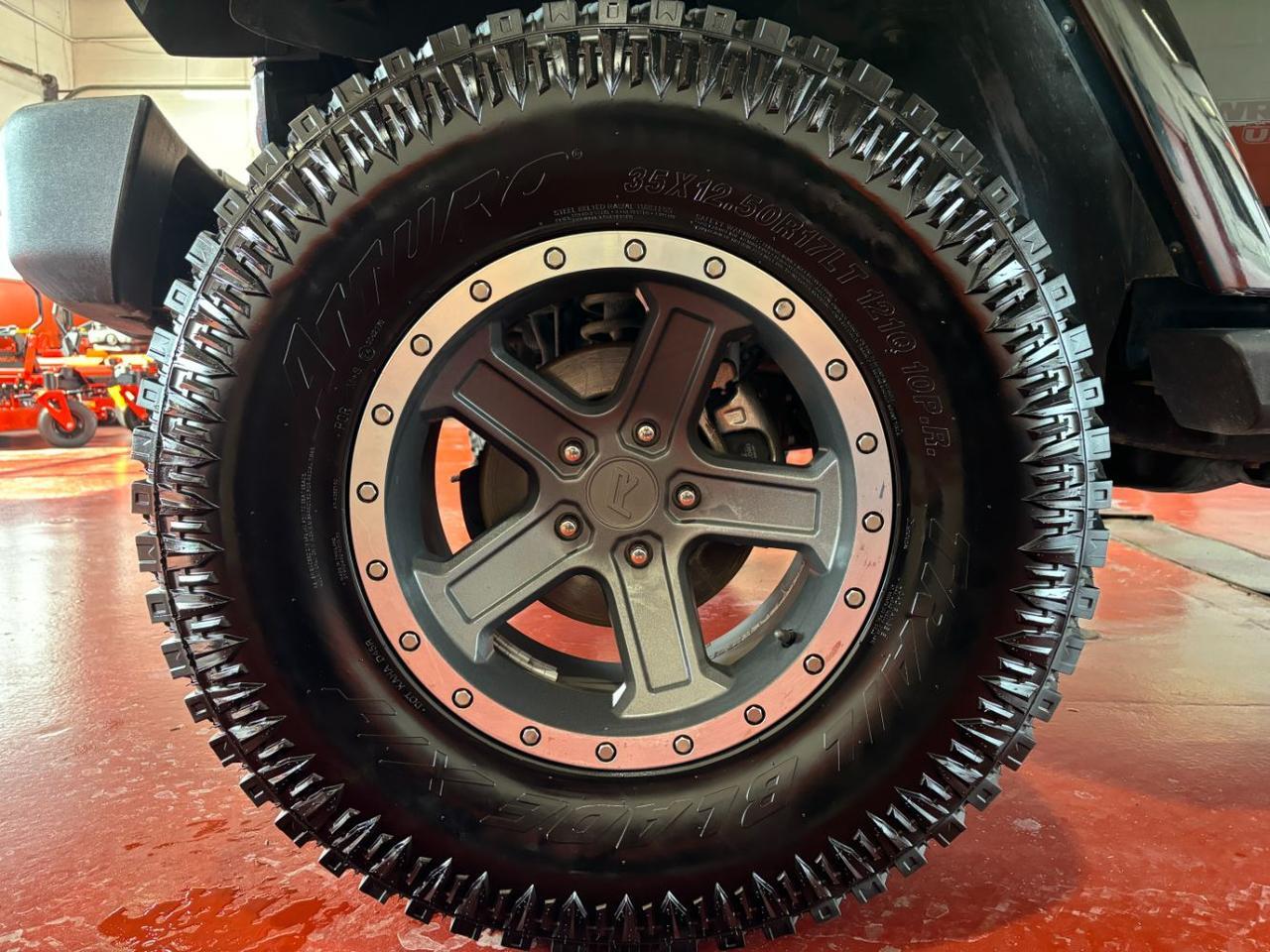 2017 Jeep Wrangler Unlimited Smoky Mountain 4x4 Franklin OH